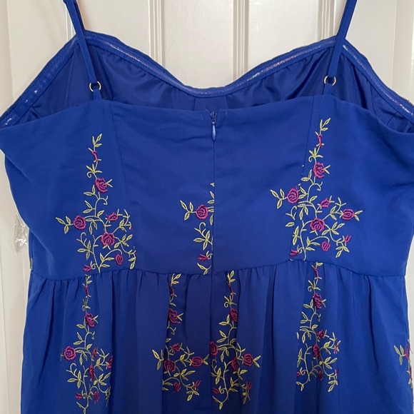 Betsey Johnson 12 Royal Blue Floral Midi Dress with Adjustable Spaghetti Straps - Picture 10 of 16